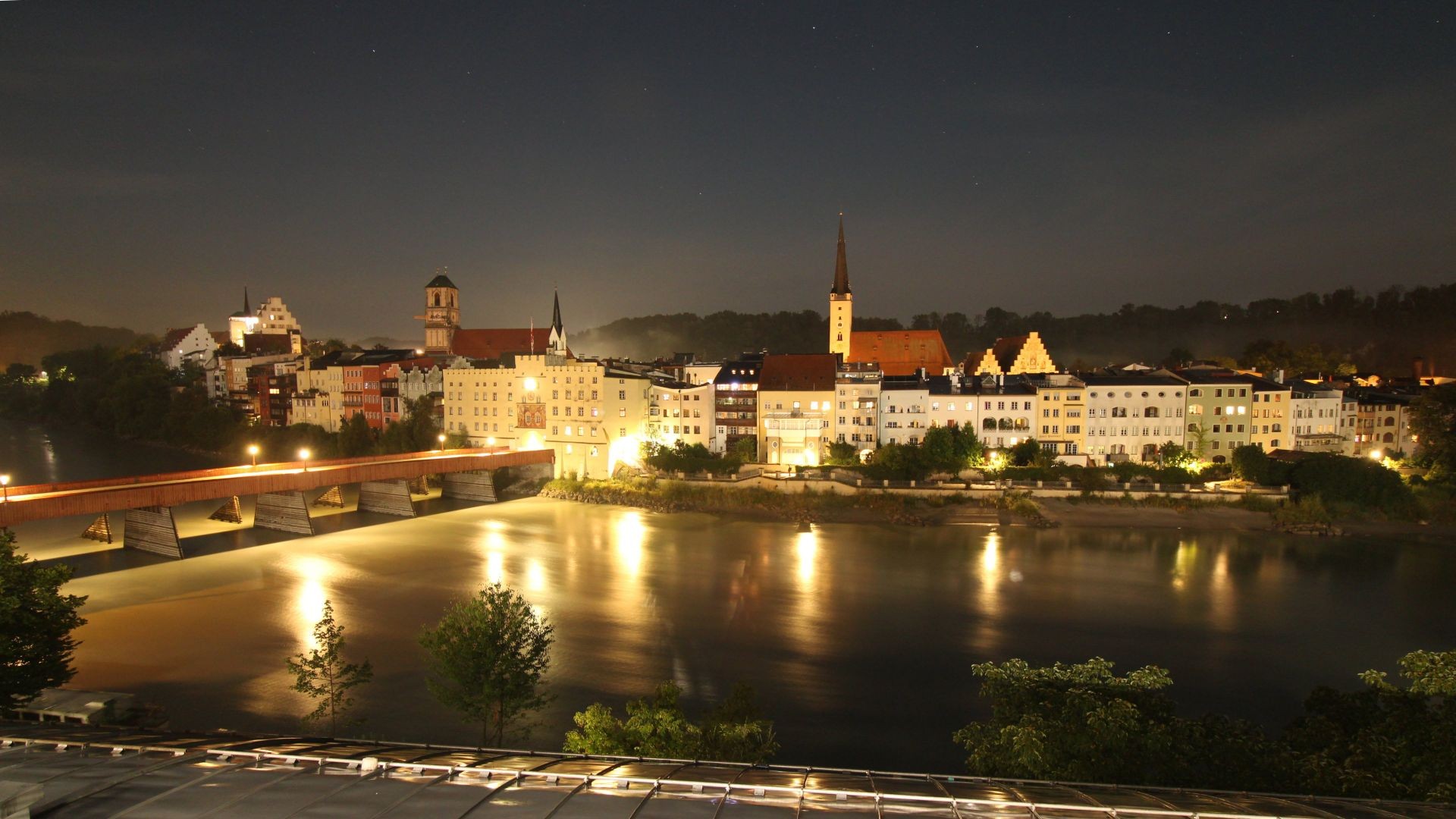 Archiv Foto Webcam Rote Brücke und Brucktor Wasserburg am Inn