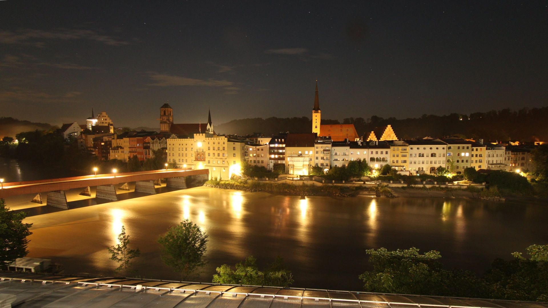 Archiv Foto Webcam Rote Brücke und Brucktor Wasserburg am Inn