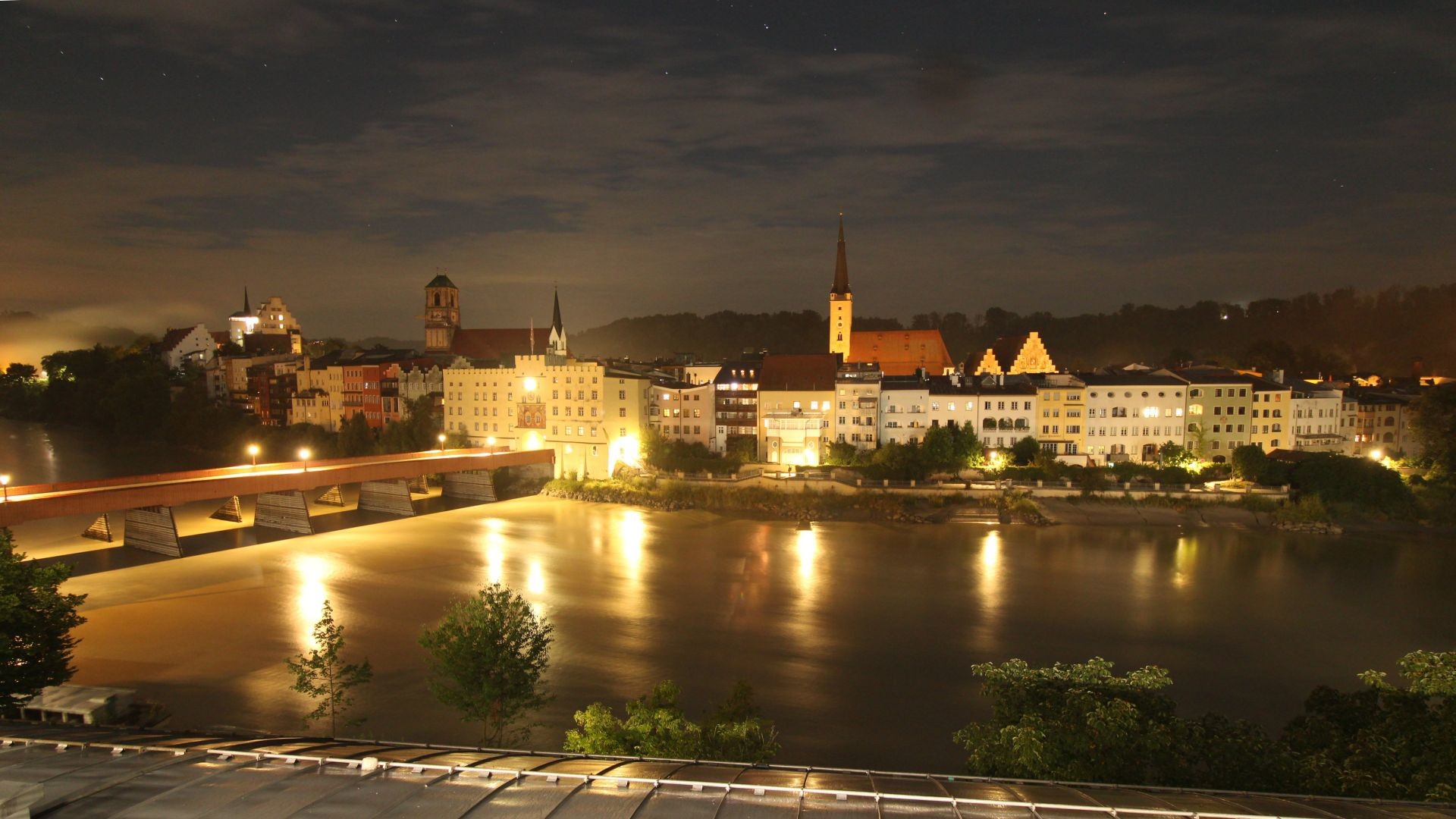 Archiv Foto Webcam Rote Brücke und Brucktor Wasserburg am Inn