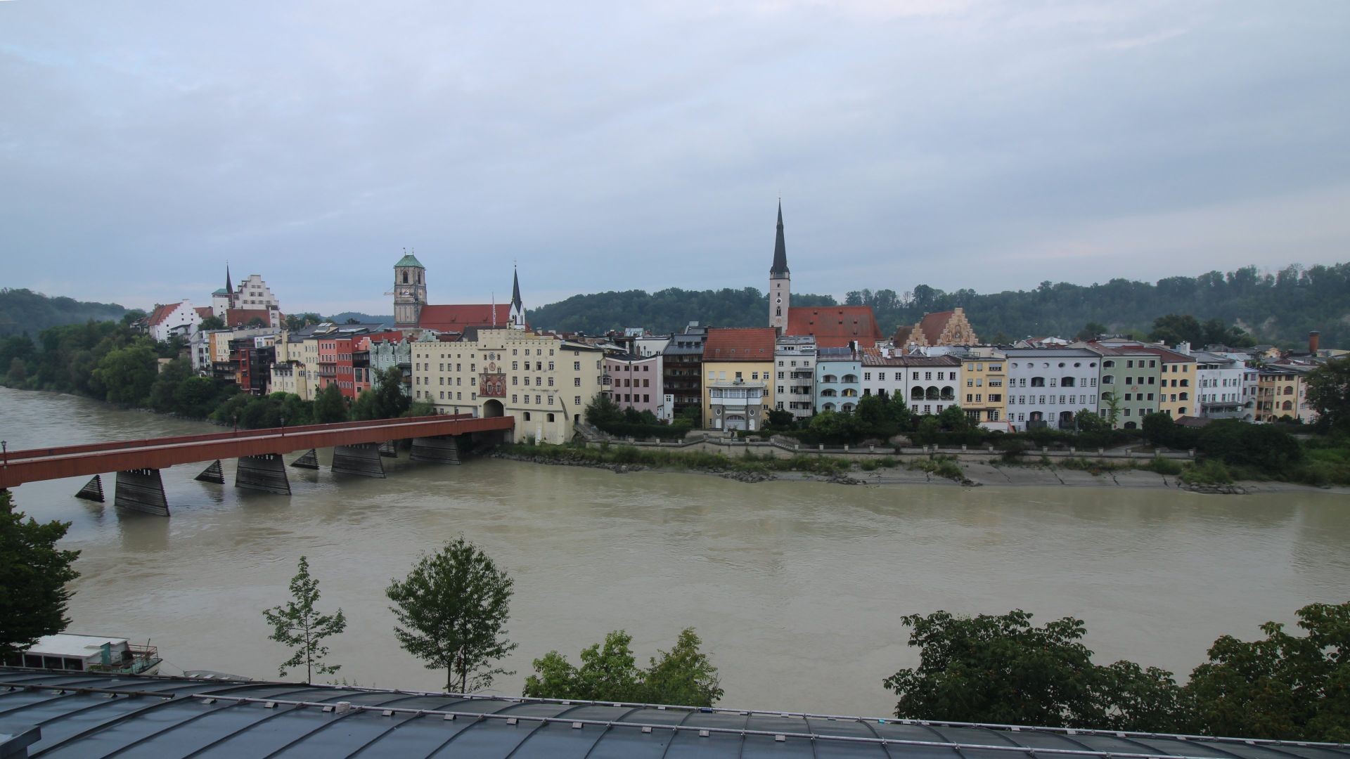 Archiv Foto Webcam Rote Brücke und Brucktor Wasserburg am Inn