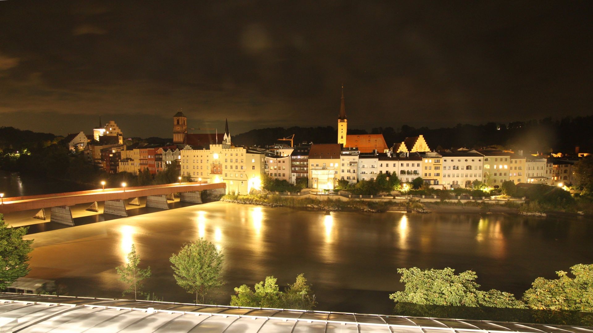 Archiv Foto Webcam Rote Brücke und Brucktor Wasserburg am Inn