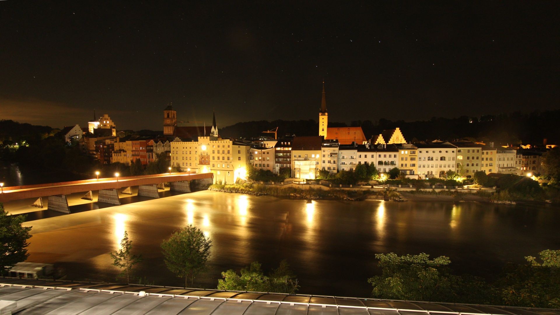 Archiv Foto Webcam Rote Brücke und Brucktor Wasserburg am Inn