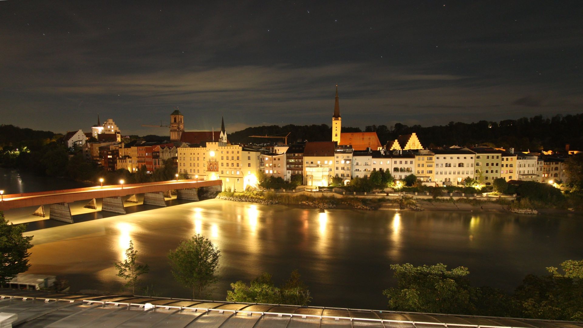 Archiv Foto Webcam Rote Brücke und Brucktor Wasserburg am Inn