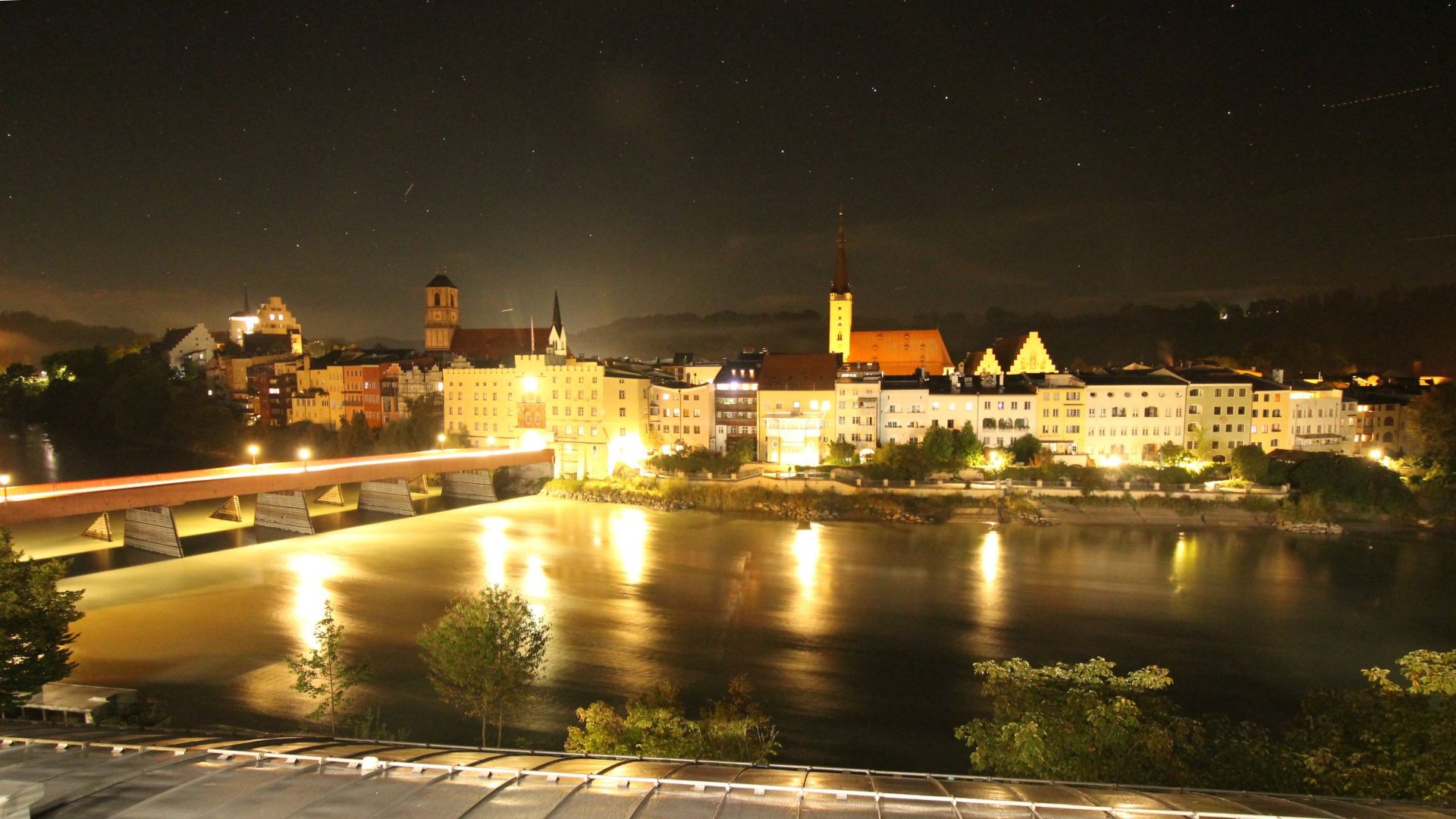 Archiv Foto Webcam Rote Brücke und Brucktor Wasserburg am Inn
