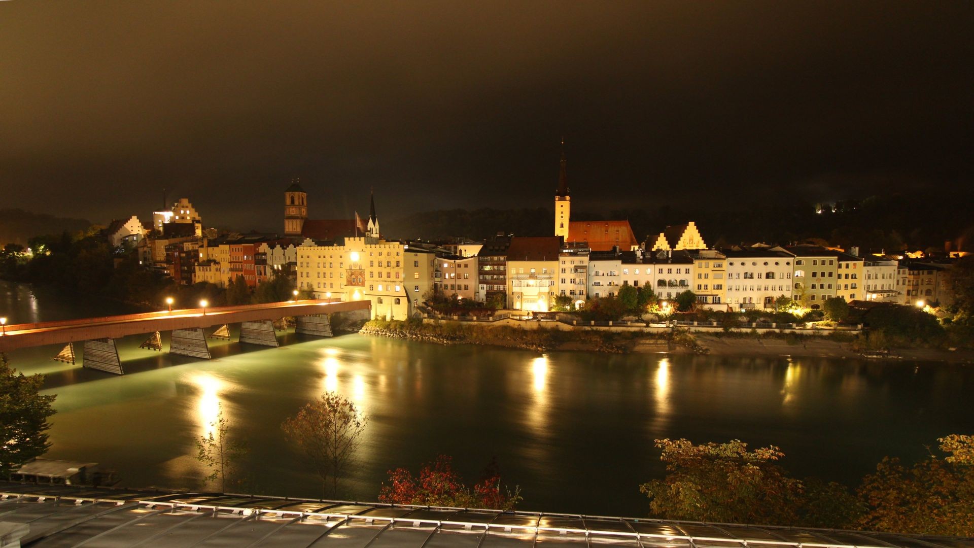 Archiv Foto Webcam Rote Brücke und Brucktor Wasserburg am Inn