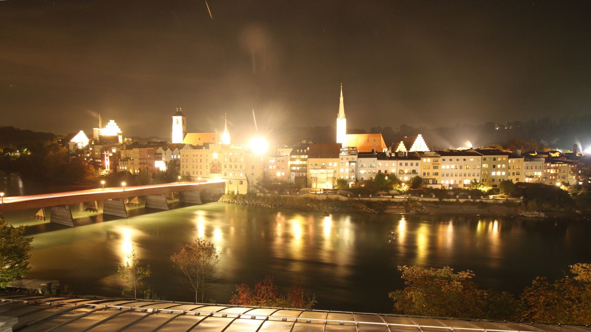 Archiv Foto Webcam Rote Brücke und Brucktor Wasserburg am Inn