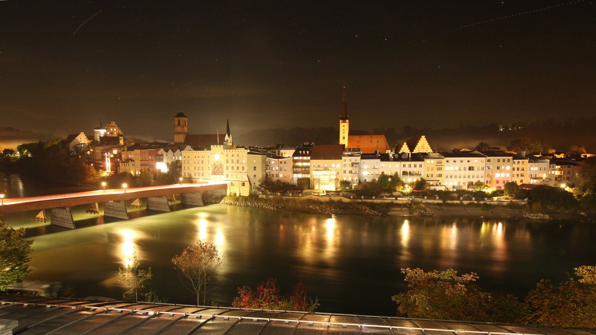 Archiv Foto Webcam Rote Brücke und Brucktor Wasserburg am Inn