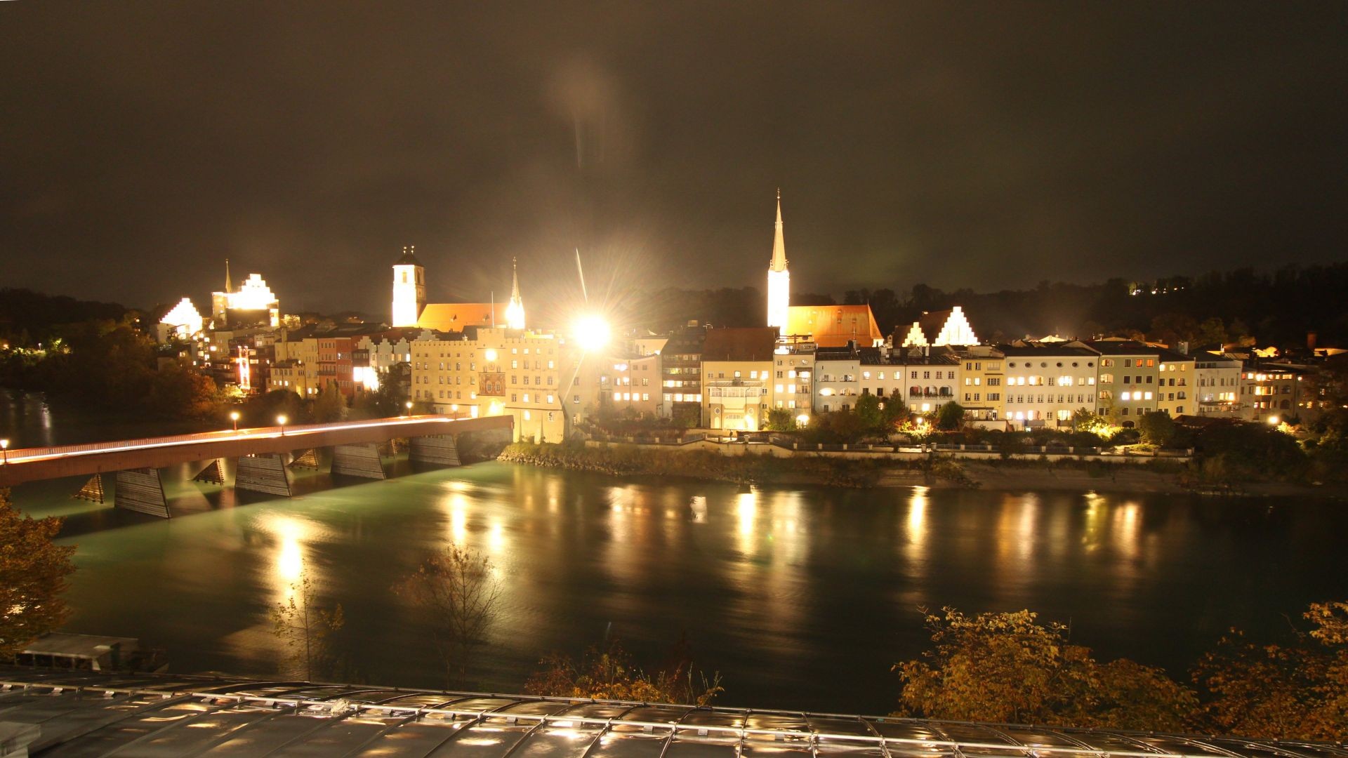 Archiv Foto Webcam Rote Brücke und Brucktor Wasserburg am Inn