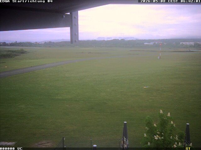 Archiv Foto Webcam Flugplatz Bamberg-Breitenau Startbahn