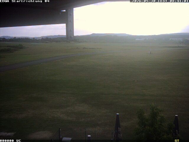 Archiv Foto Webcam Flugplatz Bamberg-Breitenau Startbahn
