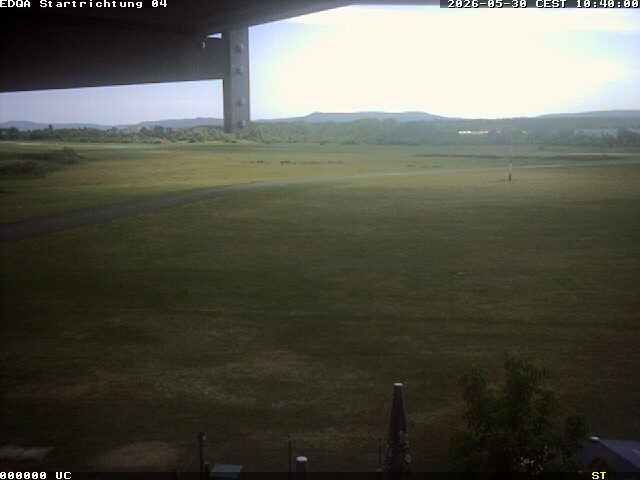 Archiv Foto Webcam Flugplatz Bamberg-Breitenau Startbahn