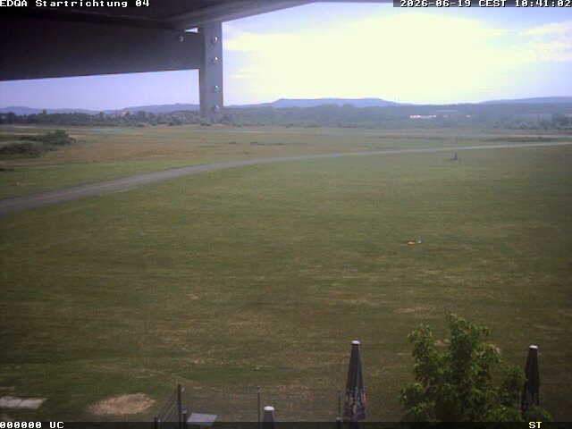 Archiv Foto Webcam Flugplatz Bamberg-Breitenau Startbahn