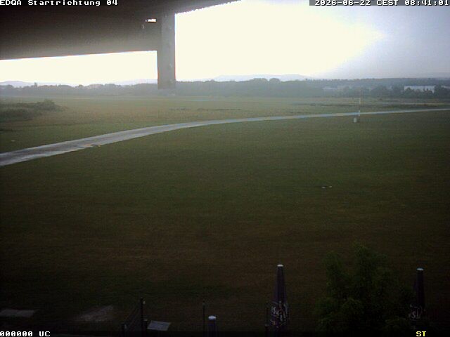 Archiv Foto Webcam Flugplatz Bamberg-Breitenau Startbahn