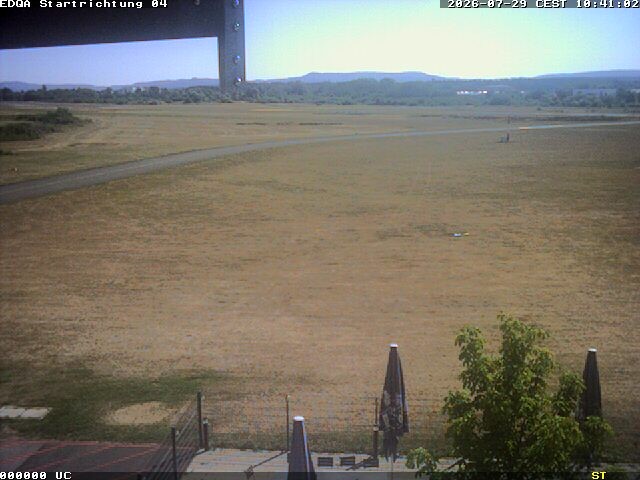 Archiv Foto Webcam Flugplatz Bamberg-Breitenau Startbahn