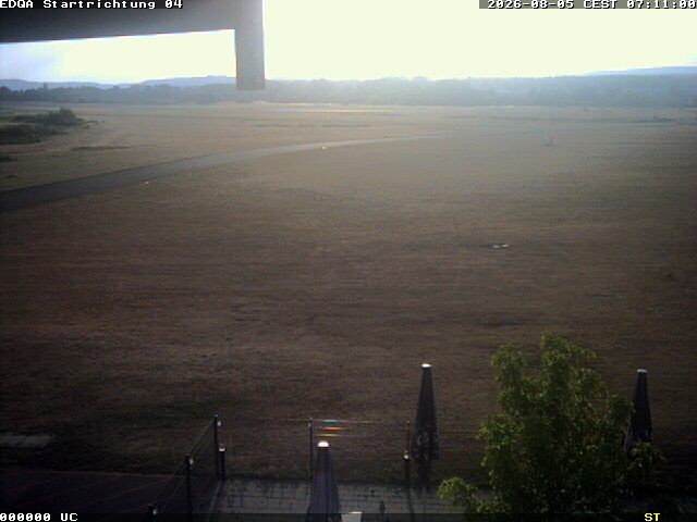 Archiv Foto Webcam Flugplatz Bamberg-Breitenau Startbahn