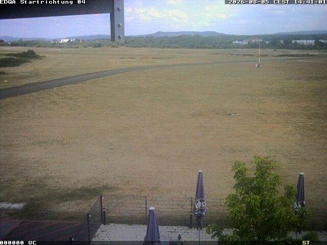 Archiv Foto Webcam Flugplatz Bamberg-Breitenau Startbahn