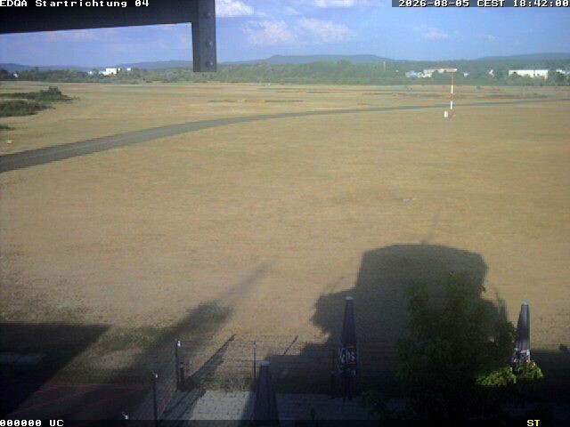 Archiv Foto Webcam Flugplatz Bamberg-Breitenau Startbahn