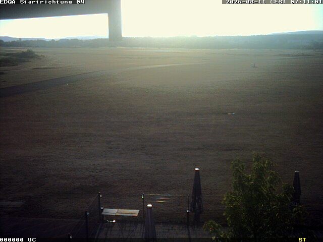 Archiv Foto Webcam Flugplatz Bamberg-Breitenau Startbahn