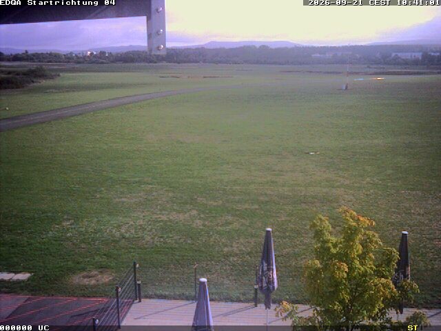Archiv Foto Webcam Flugplatz Bamberg-Breitenau Startbahn