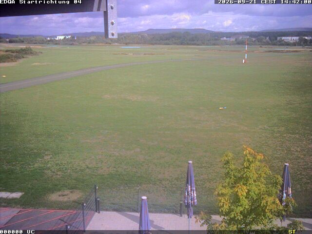 Archiv Foto Webcam Flugplatz Bamberg-Breitenau Startbahn