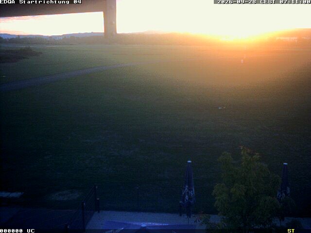 Archiv Foto Webcam Flugplatz Bamberg-Breitenau Startbahn