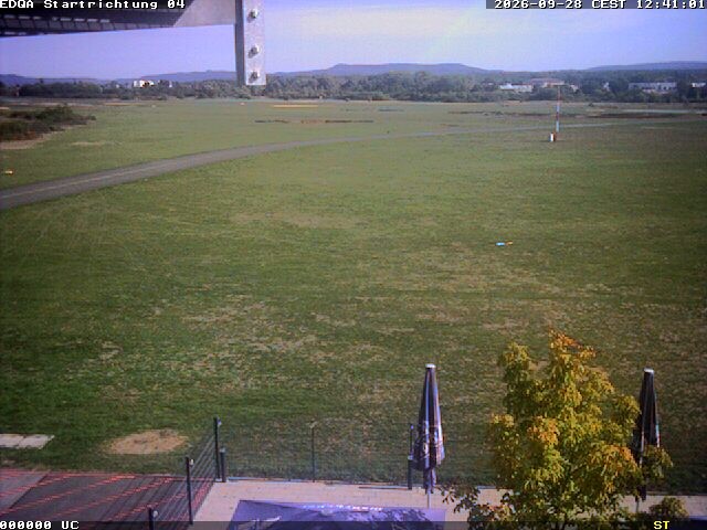Archiv Foto Webcam Flugplatz Bamberg-Breitenau Startbahn