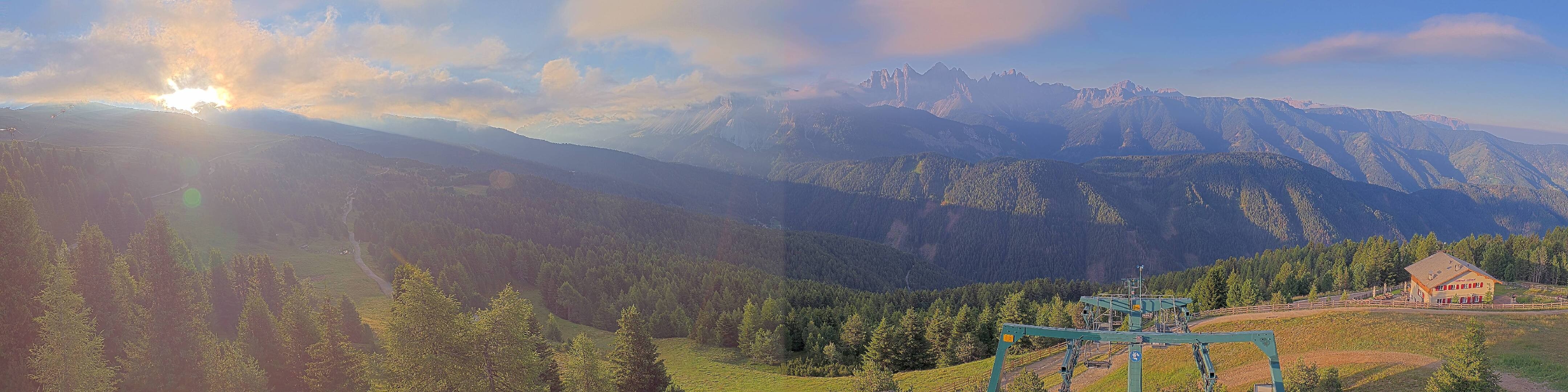 Archiv Foto Webcam Plose-Brixen: Bergstation Palmschoss