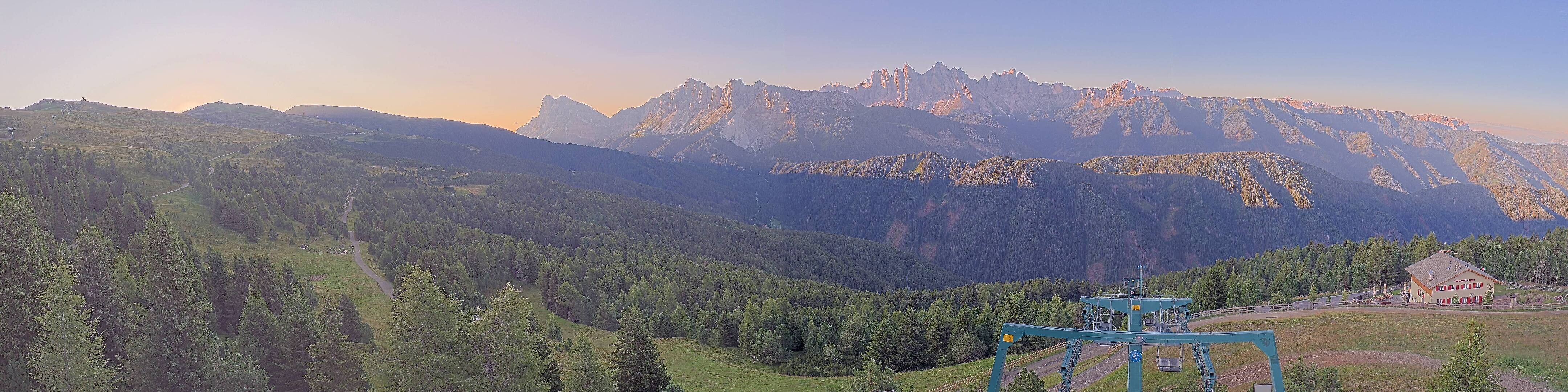 Archiv Foto Webcam Plose-Brixen: Bergstation Palmschoss