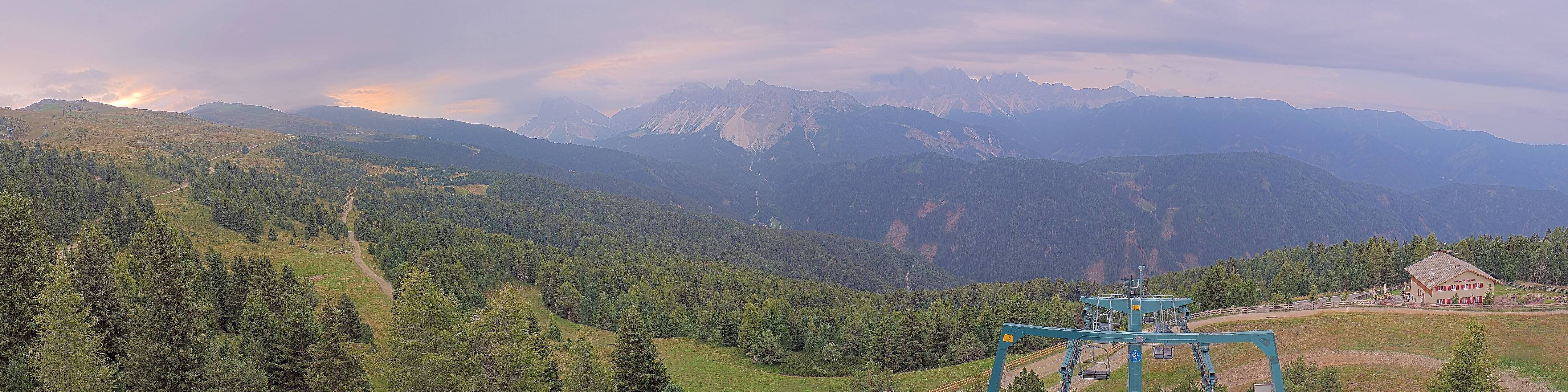 Archiv Foto Webcam Plose-Brixen: Bergstation Palmschoss