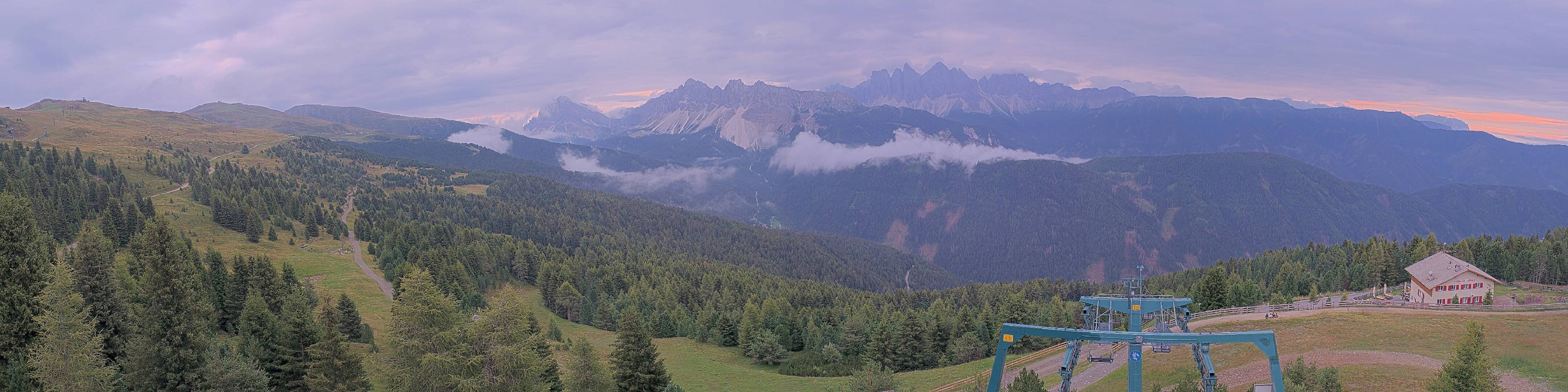 Archiv Foto Webcam Plose-Brixen: Bergstation Palmschoss