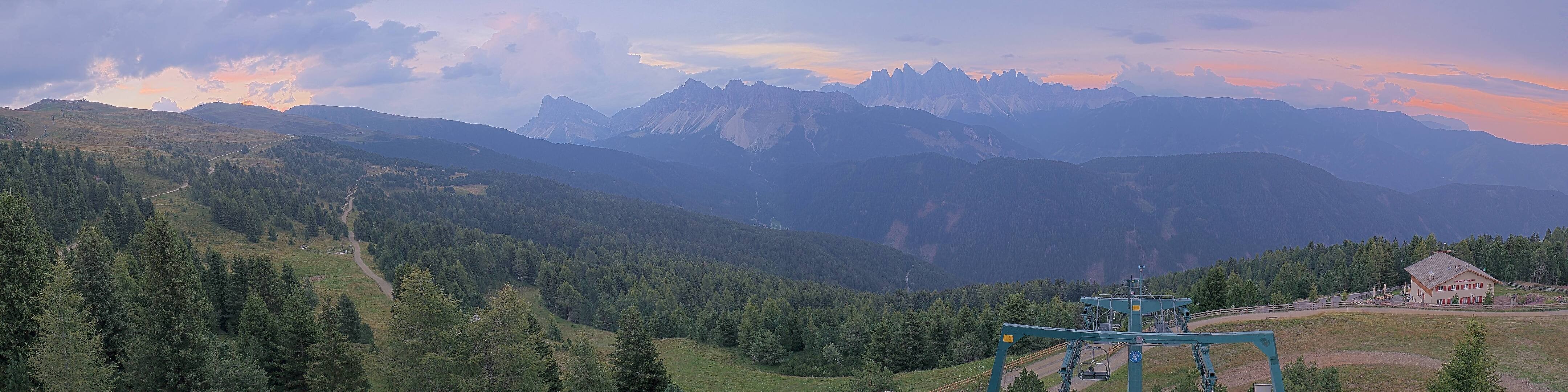 Archiv Foto Webcam Plose-Brixen: Bergstation Palmschoss