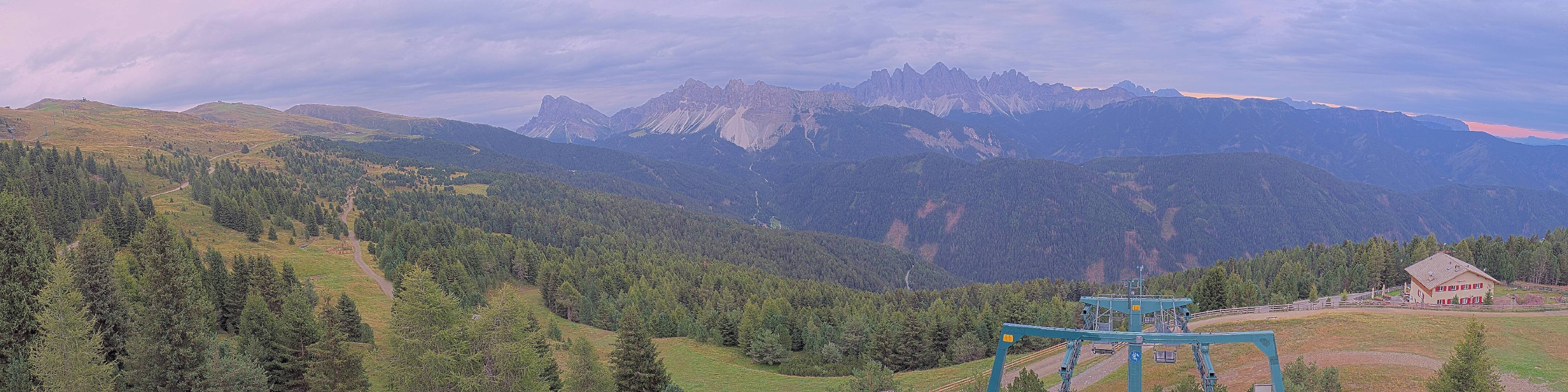 Archiv Foto Webcam Plose-Brixen: Bergstation Palmschoss