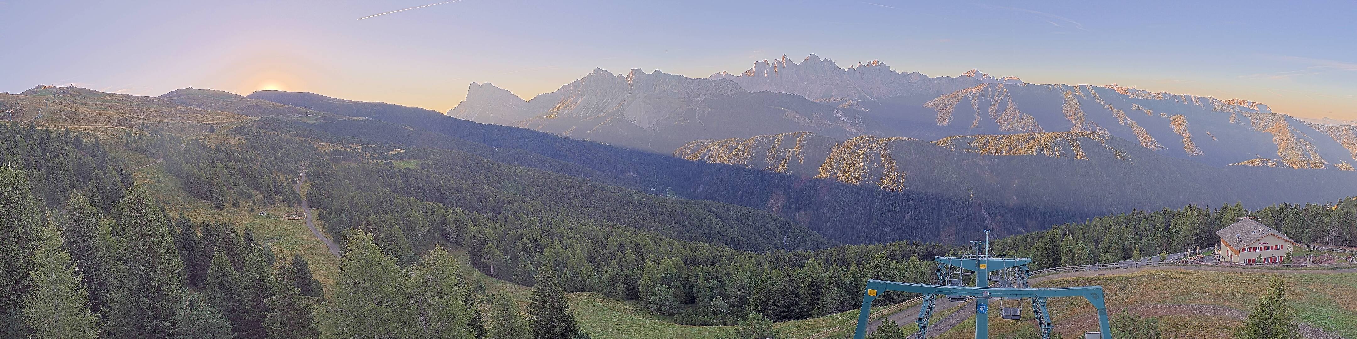 Archiv Foto Webcam Plose-Brixen: Bergstation Palmschoss