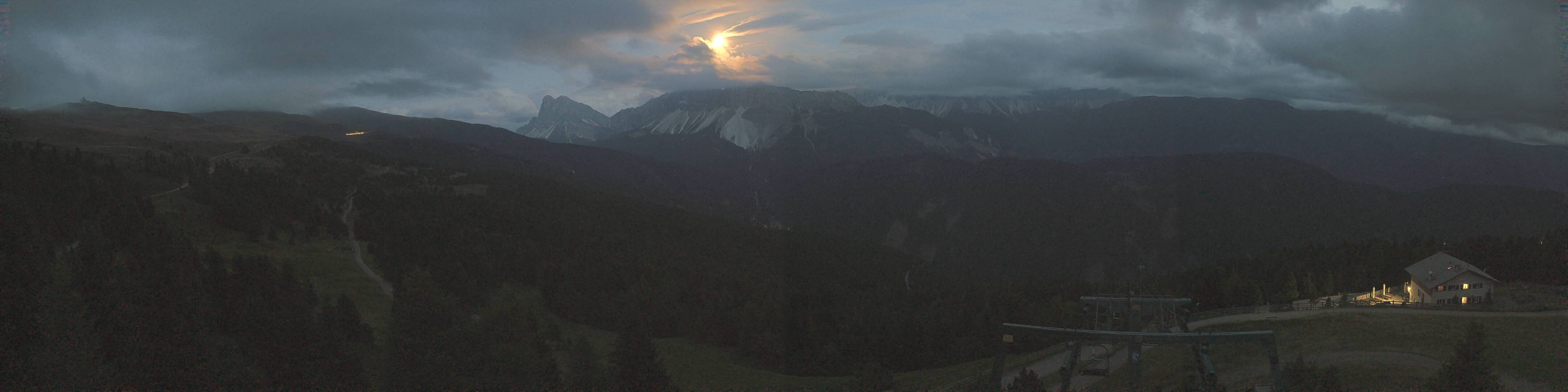 Archiv Foto Webcam Plose-Brixen: Bergstation Palmschoss