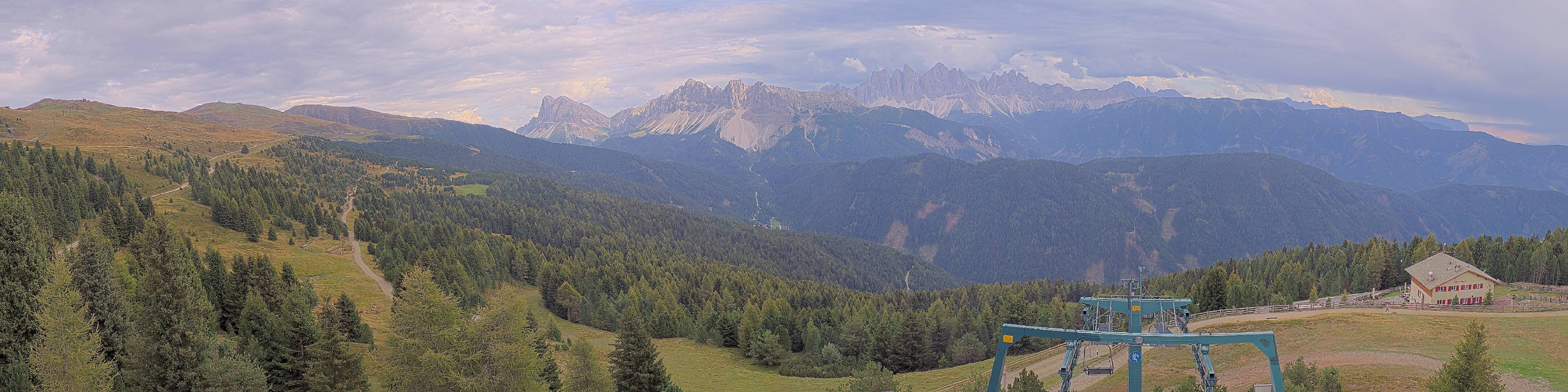 Archiv Foto Webcam Plose-Brixen: Bergstation Palmschoss