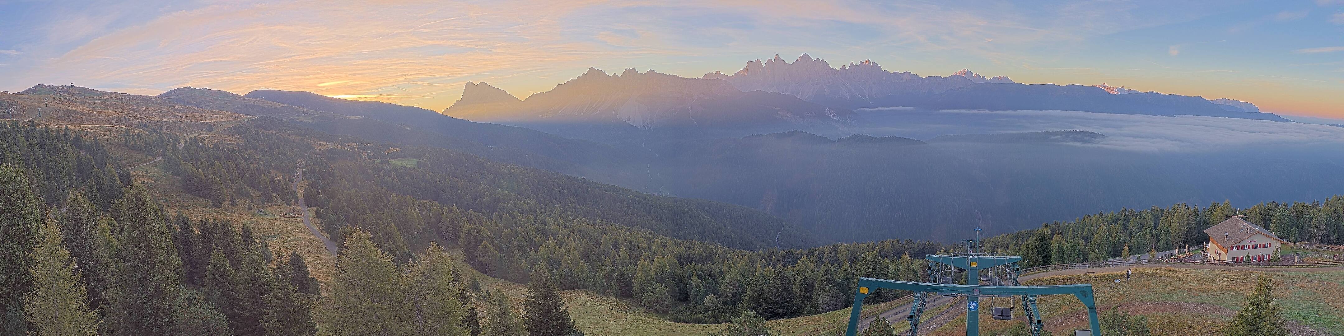 Archiv Foto Webcam Plose-Brixen: Bergstation Palmschoss
