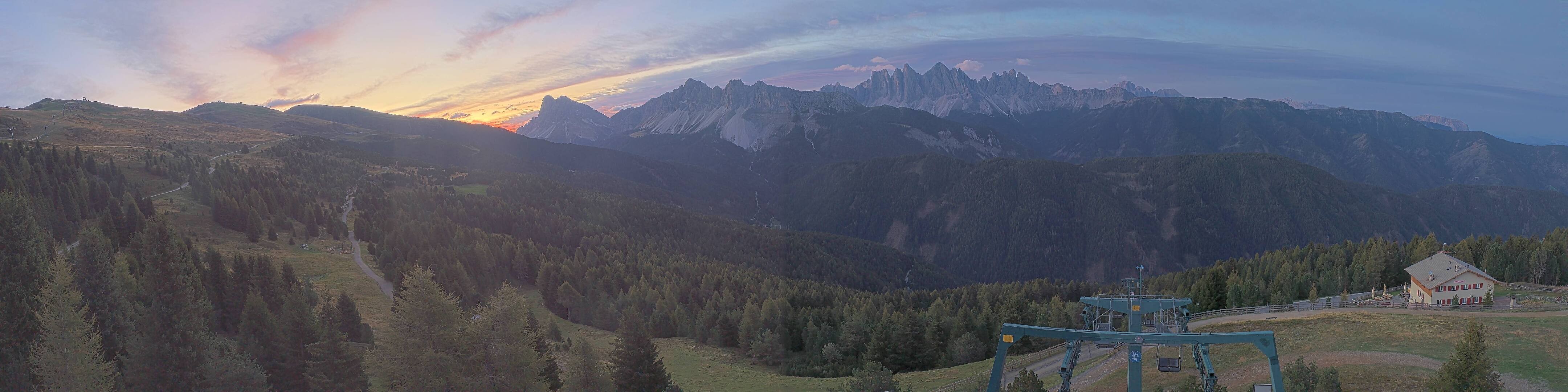 Archiv Foto Webcam Plose-Brixen: Bergstation Palmschoss