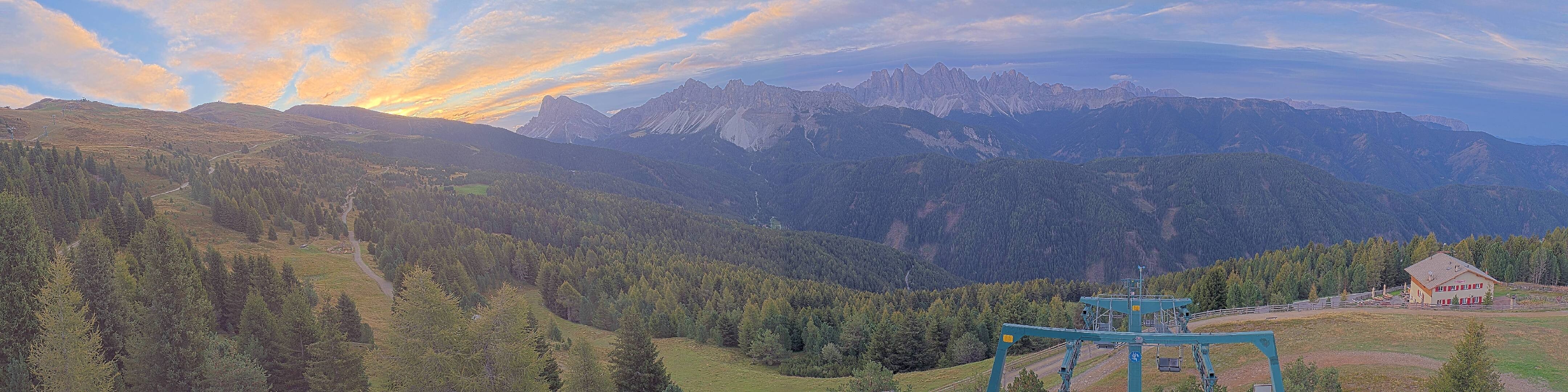 Archiv Foto Webcam Plose-Brixen: Bergstation Palmschoss