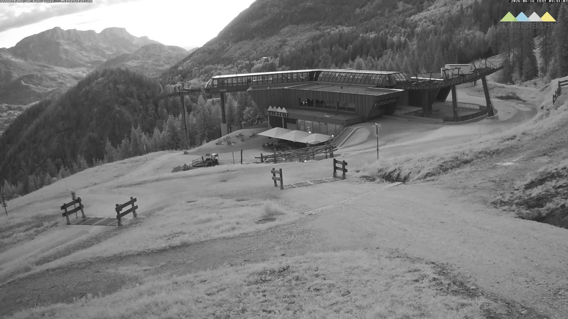 Archiv Foto Webcam Königssee: Jennerbahn Mittelstation