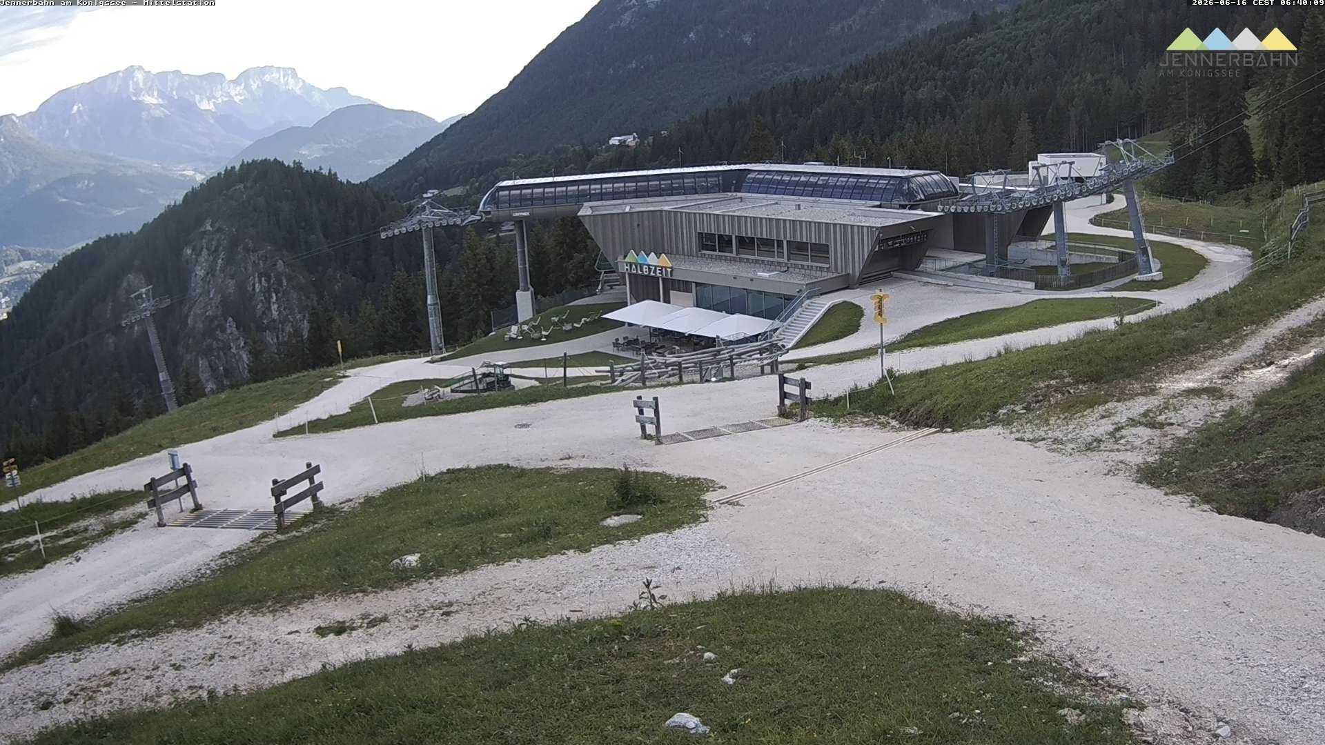 Archiv Foto Webcam Königssee: Jennerbahn Mittelstation