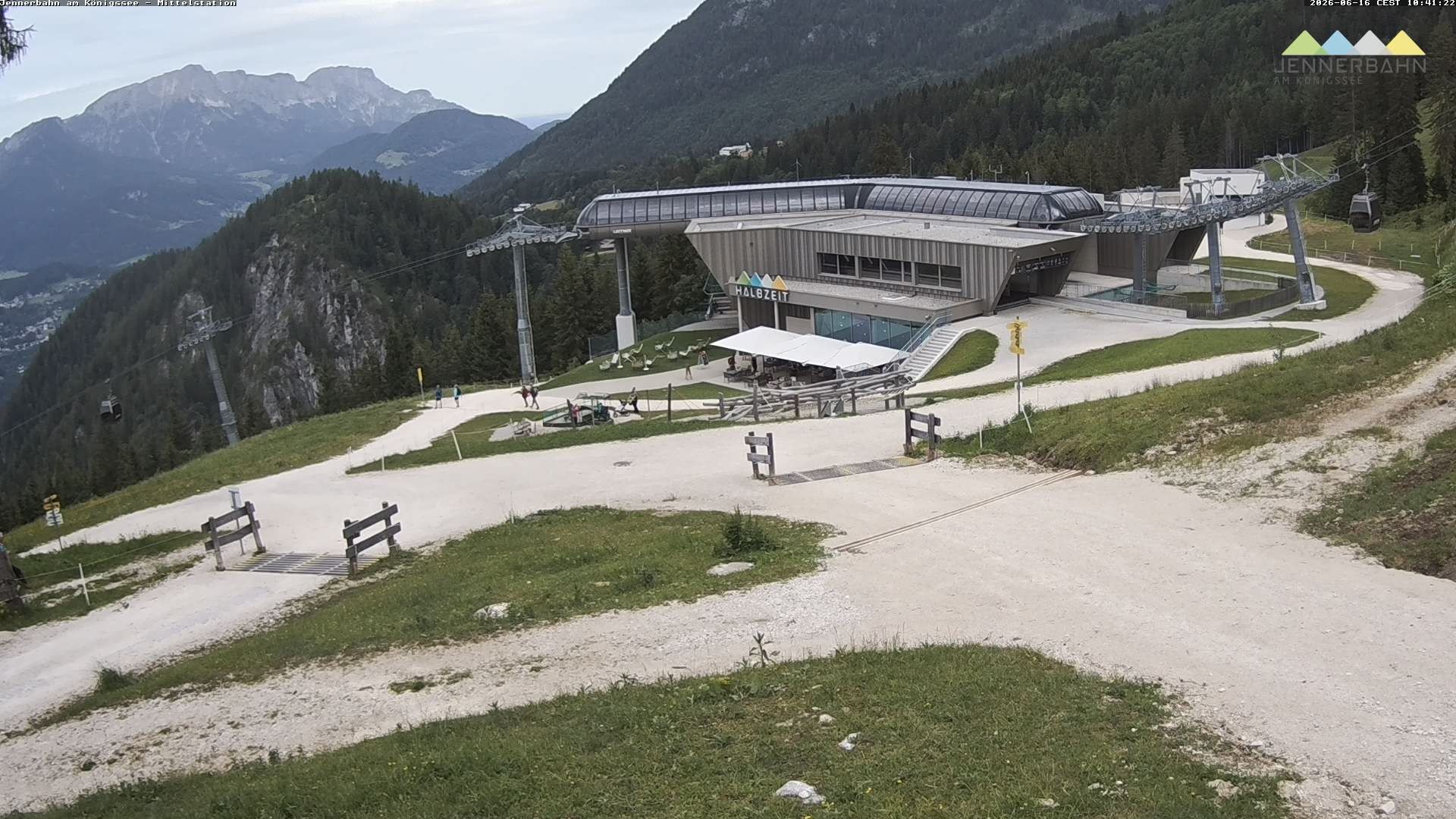 Archiv Foto Webcam Königssee: Jennerbahn Mittelstation