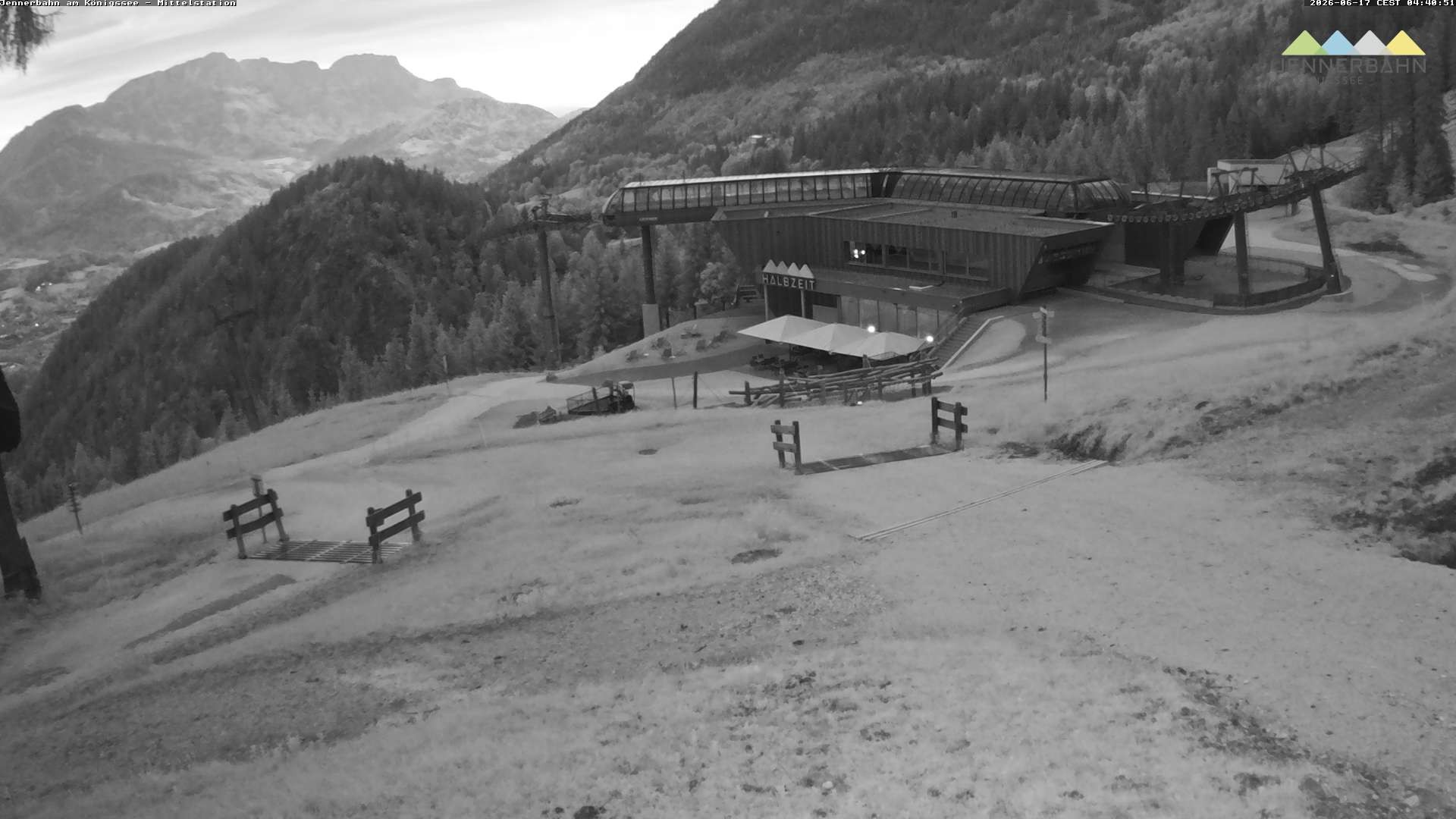 Archiv Foto Webcam Königssee: Jennerbahn Mittelstation