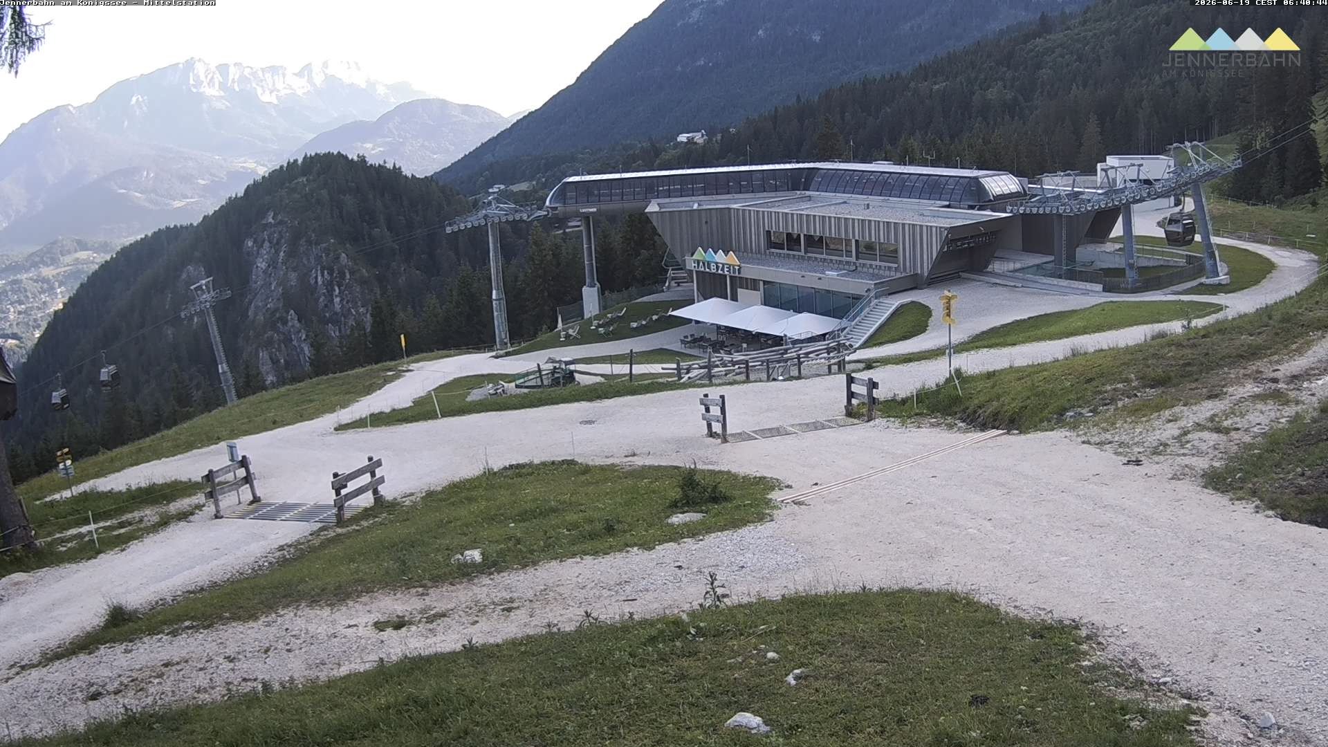 Archiv Foto Webcam Königssee: Jennerbahn Mittelstation
