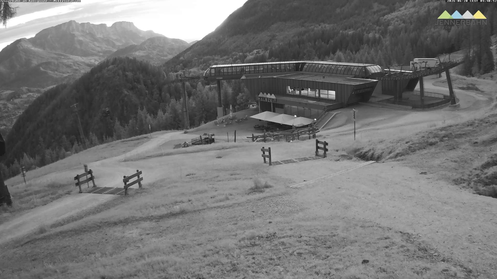 Archiv Foto Webcam Königssee: Jennerbahn Mittelstation