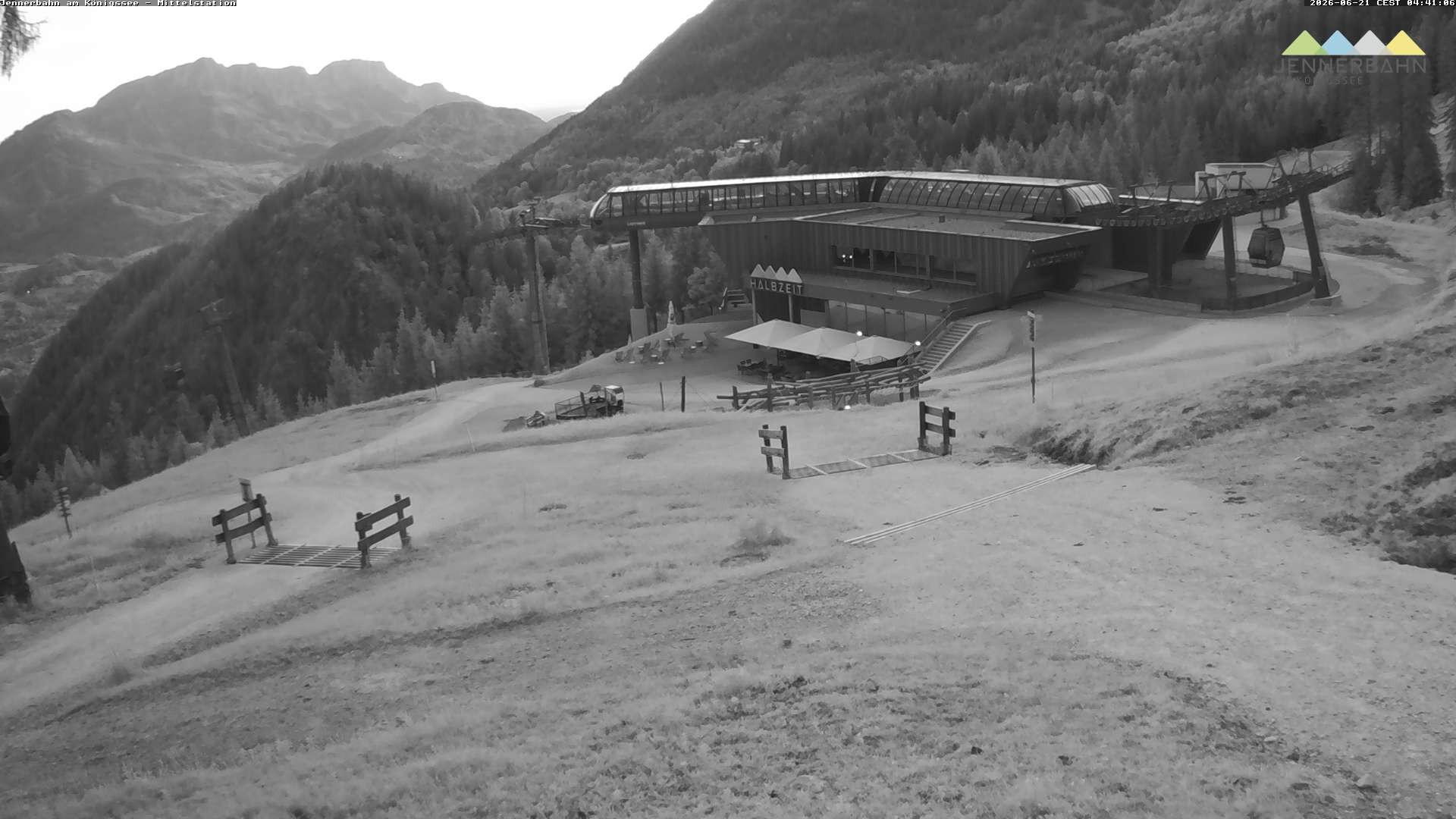 Archiv Foto Webcam Königssee: Jennerbahn Mittelstation