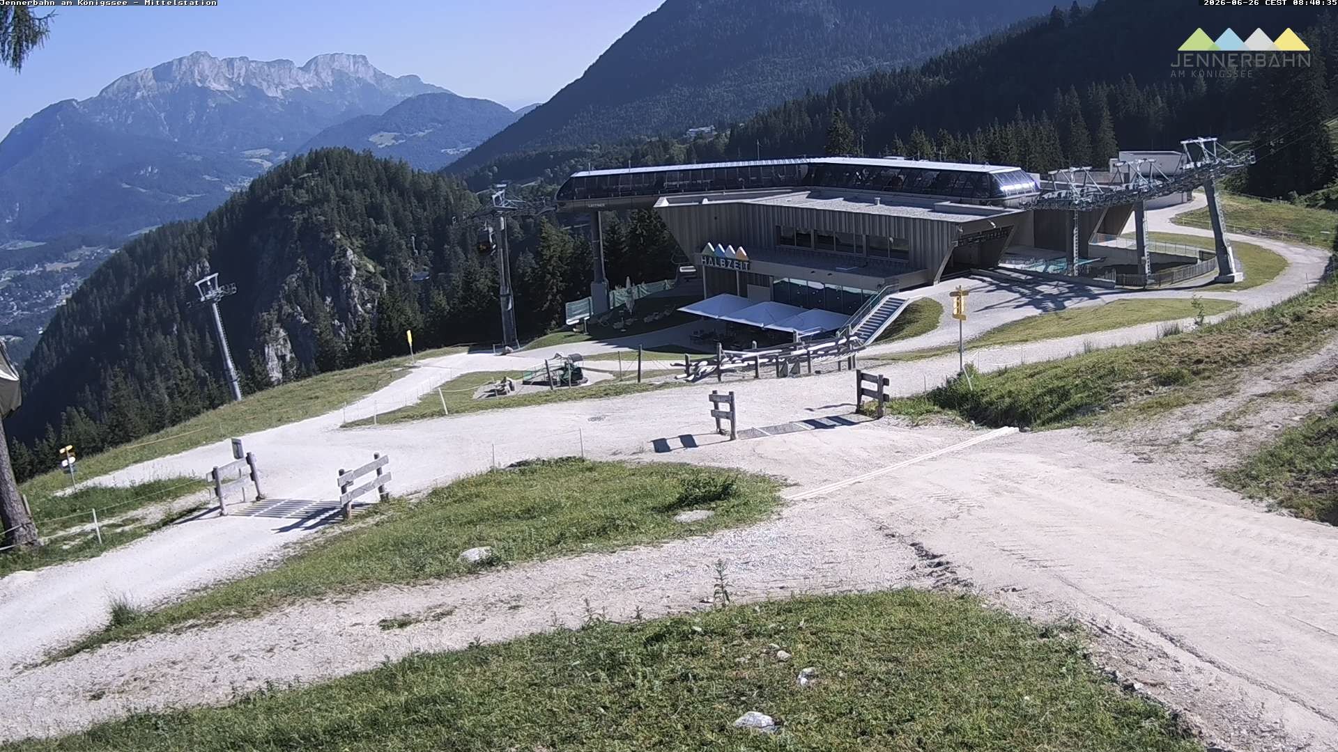 Archived image Webcam Lake Königssee: Jenner Mountain Mid Station