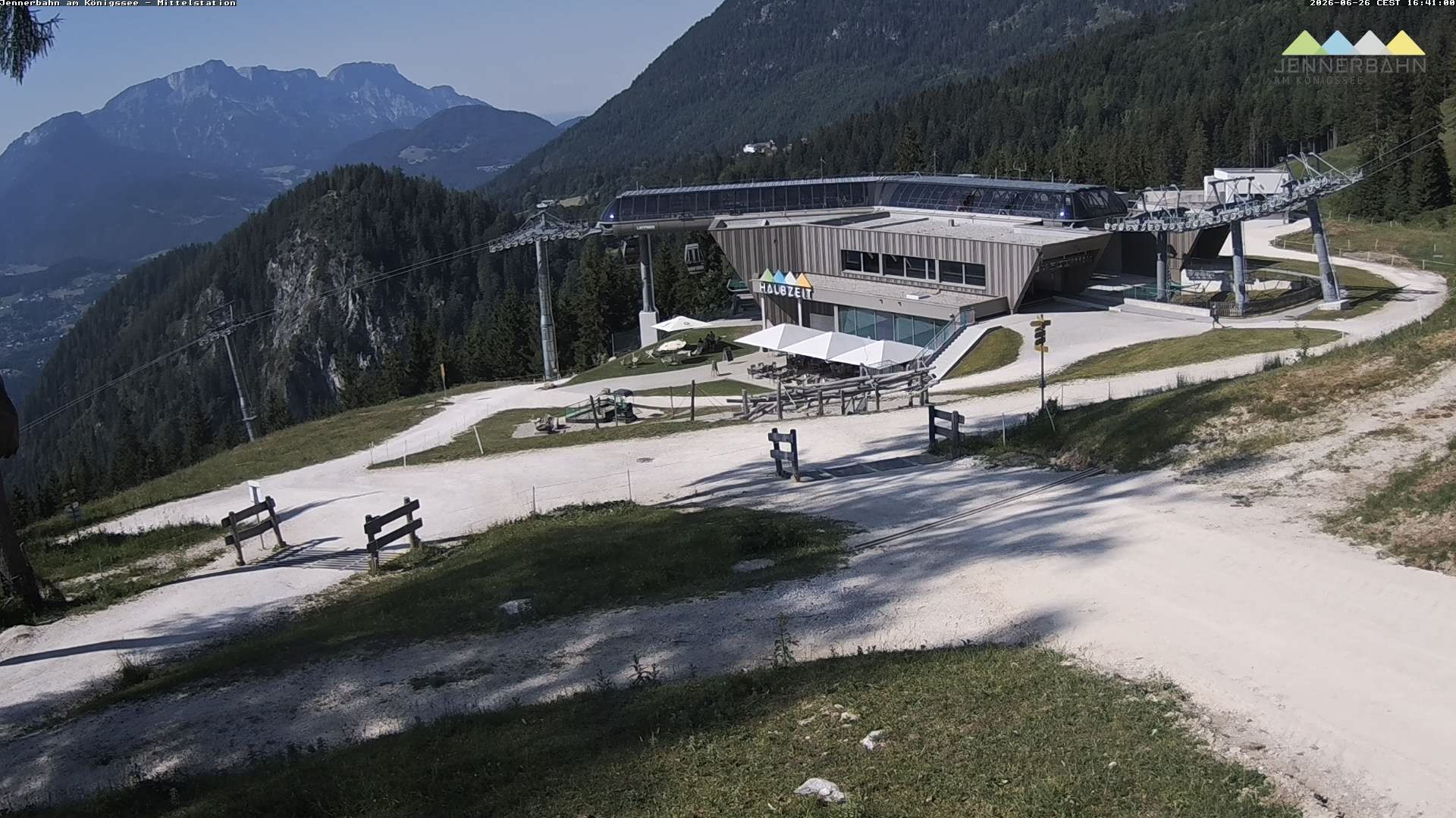 Archived image Webcam Lake Königssee: Jenner Mountain Mid Station