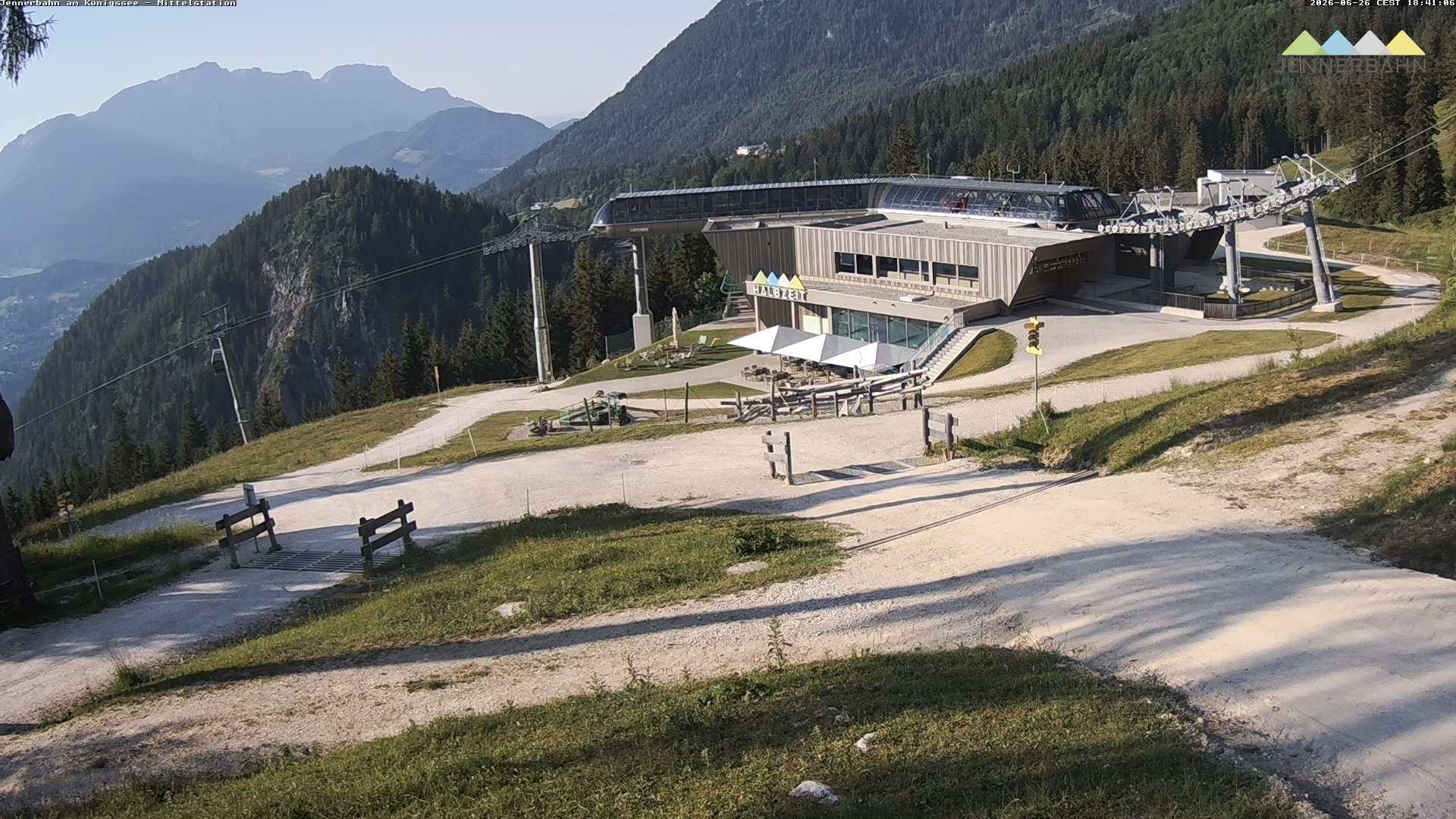 Archived image Webcam Lake Königssee: Jenner Mountain Mid Station