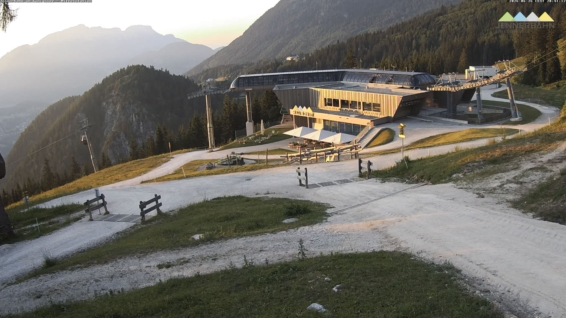 Archived image Webcam Lake Königssee: Jenner Mountain Mid Station