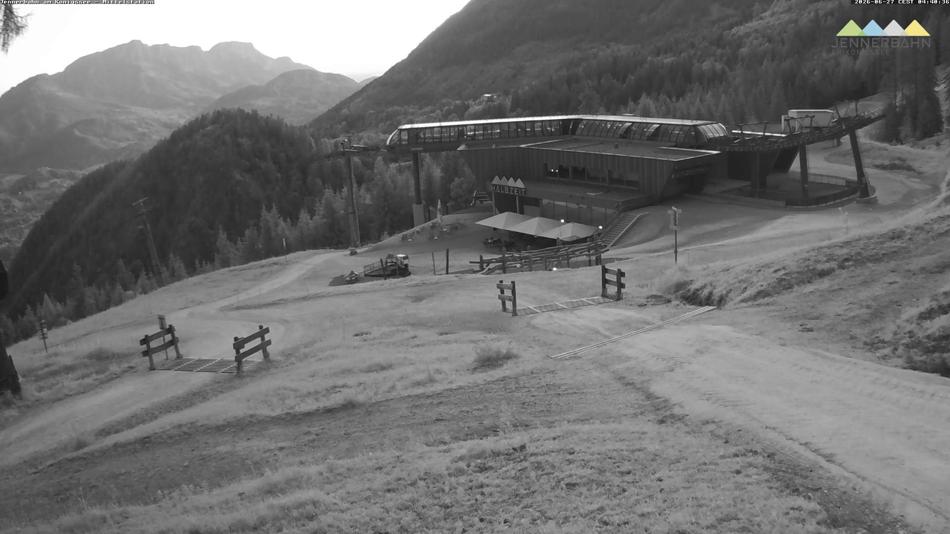Archiv Foto Webcam Königssee: Jennerbahn Mittelstation